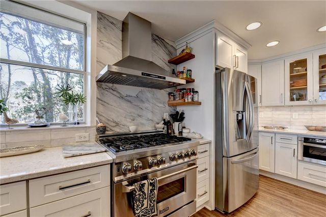 40 Lakeshore Drive, Berkeley Lake, GA 30096