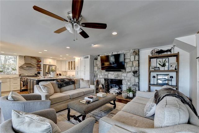 40 Lakeshore Drive, Berkeley Lake, GA 30096