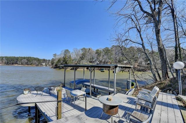 40 Lakeshore Drive, Berkeley Lake, GA 30096