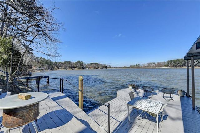 40 Lakeshore Drive, Berkeley Lake, GA 30096