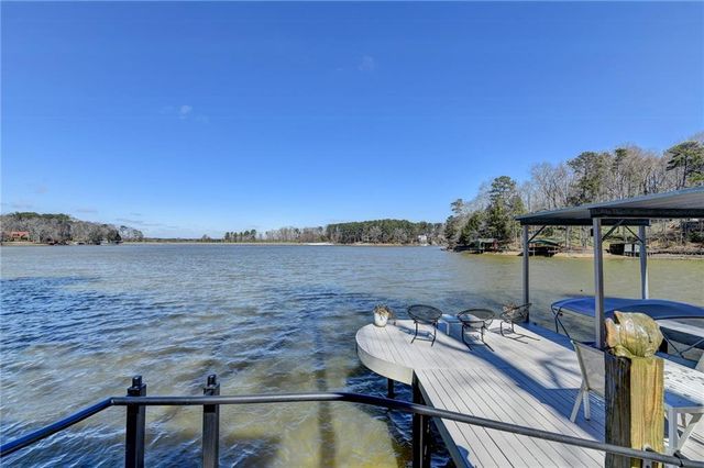 40 Lakeshore Drive, Berkeley Lake, GA 30096