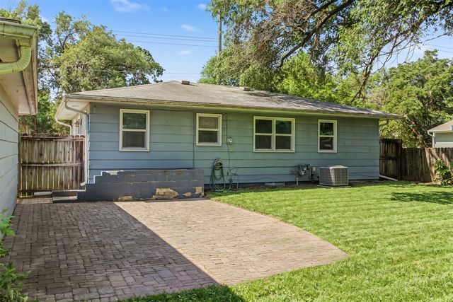 3905 Ontario Street, Ames, IA 50014