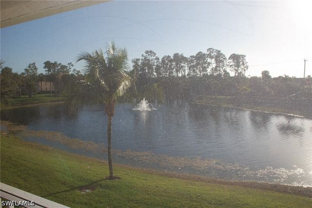 416 Valerie WAY 203, Naples, FL 34104