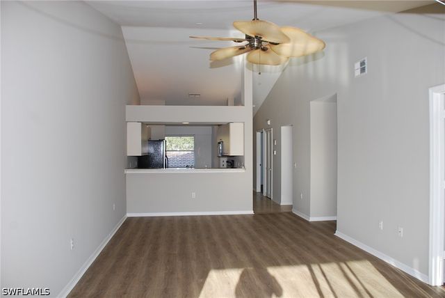 416 Valerie WAY 203, Naples, FL 34104