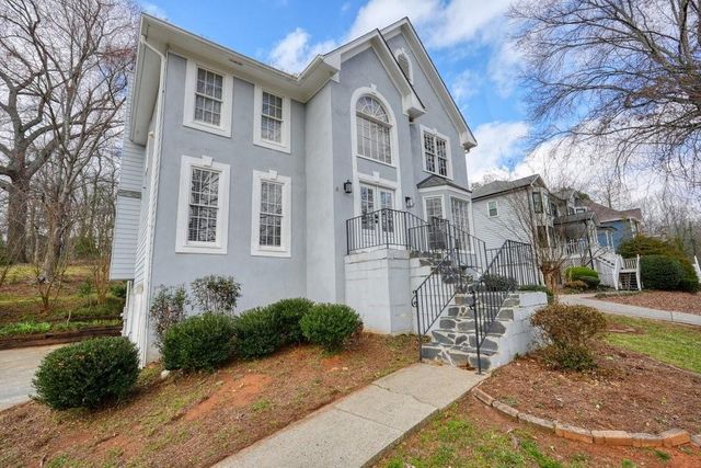 608 Adam Circle, Woodstock, GA 30188