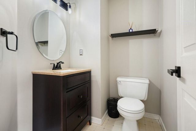 608 Adam Circle, Woodstock, GA 30188