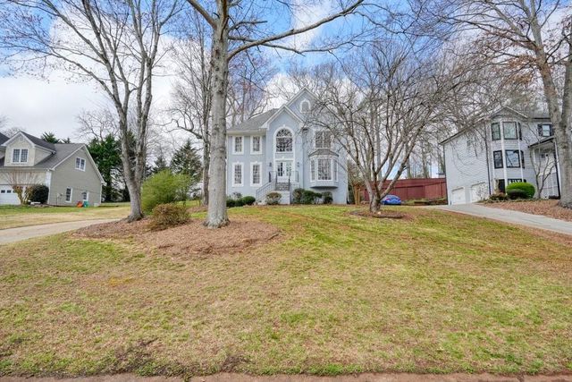 608 Adam Circle, Woodstock, GA 30188