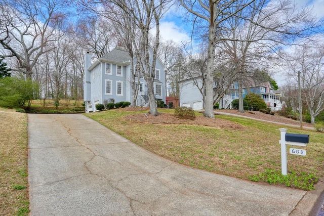 608 Adam Circle, Woodstock, GA 30188