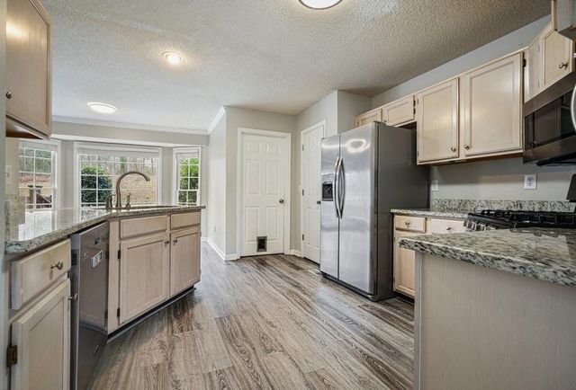 608 Adam Circle, Woodstock, GA 30188