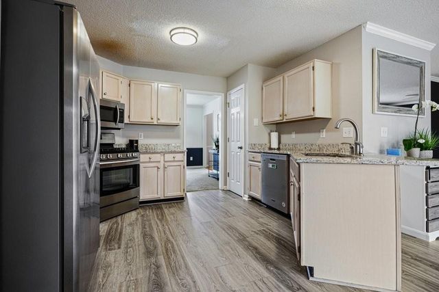 608 Adam Circle, Woodstock, GA 30188