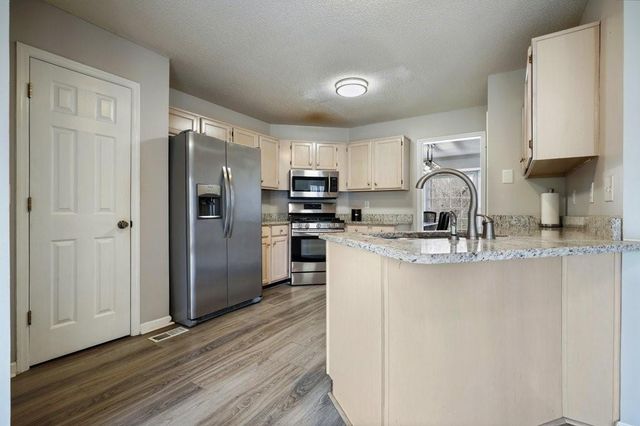 608 Adam Circle, Woodstock, GA 30188