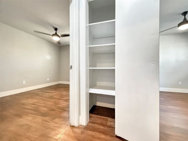 740 Edgemont Avenue 204, Dallas, TX 75216