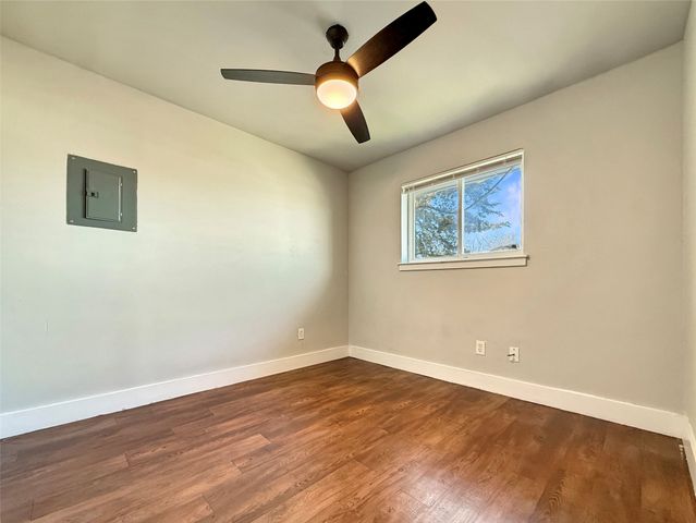 740 Edgemont Avenue 204, Dallas, TX 75216