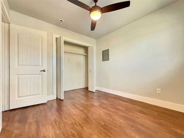 740 Edgemont Avenue 204, Dallas, TX 75216