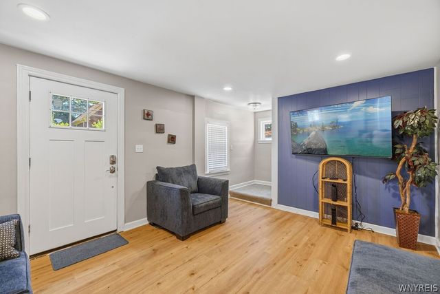 544 9th Street, Niagara Falls, NY 14301