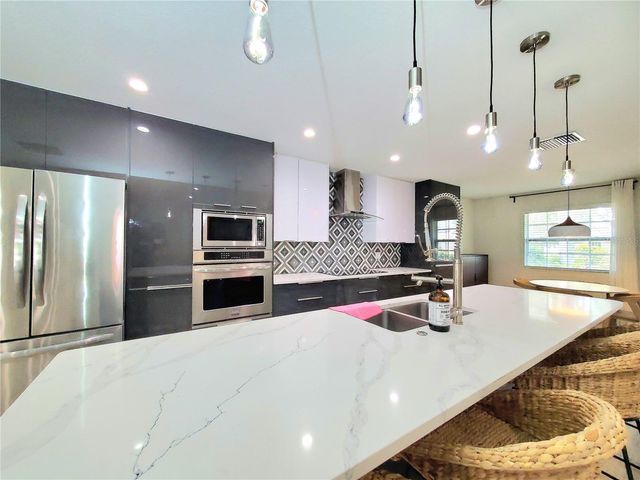 6522 HIDDEN BEACH CIRCLE, Orlando, FL 32819