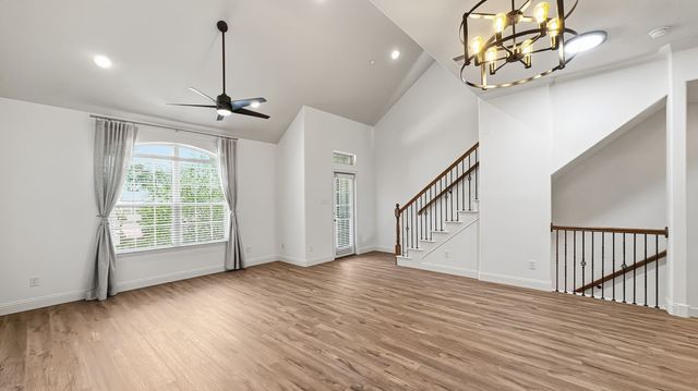 6468 Love Drive, Irving, TX 75039