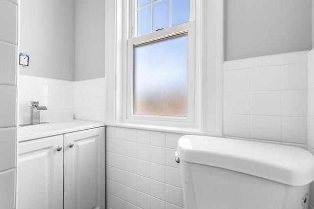 267-269 Farrington St 2, Quincy, MA 02170