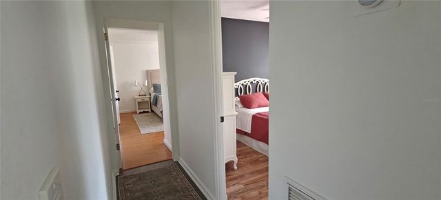 1016 RHODES AVENUE, Sarasota, FL 34237