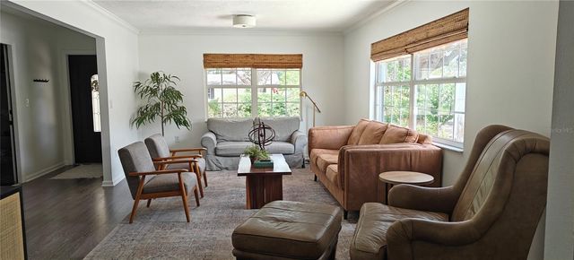 1016 RHODES AVENUE, Sarasota, FL 34237