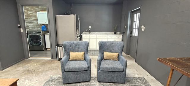 1016 RHODES AVENUE, Sarasota, FL 34237