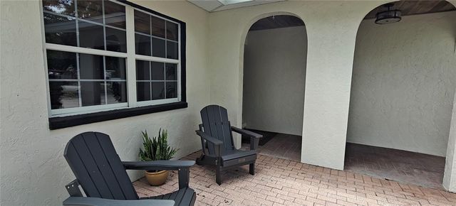 1016 RHODES AVENUE, Sarasota, FL 34237