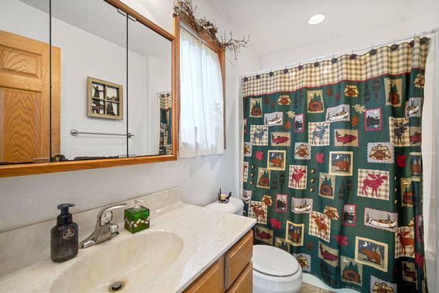 2530 Wallace Lake ROAD, West Bend, WI 53090