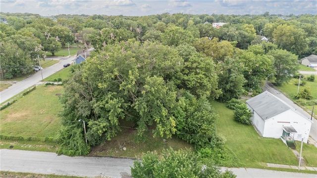 3111 E 19th Street, Kansas City, MO 64127