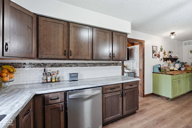 8330 S 750 W, Pendleton, IN 46064