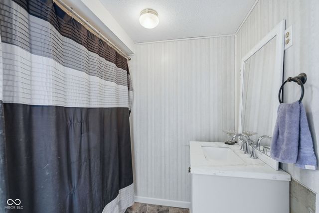8330 S 750 W, Pendleton, IN 46064