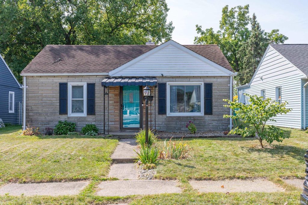 217 E Edgar Avenue, Mishawaka, IN 46545
