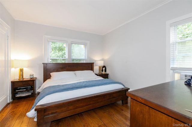 367 Summit Avenue, Cedarhurst, NY 11516
