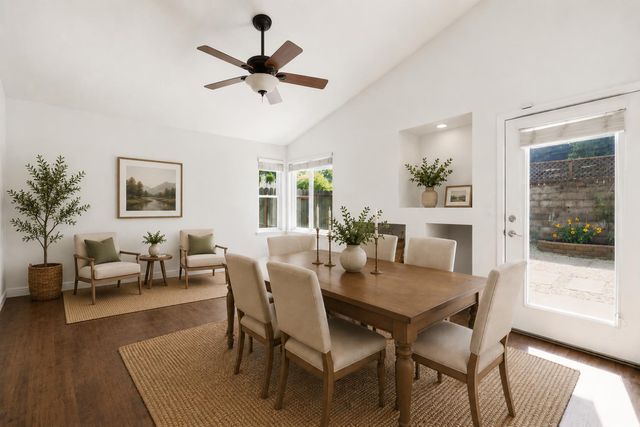 6317 Elkhorn Manor Dr, Rio Linda, CA 95673