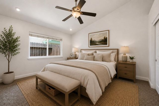 6317 Elkhorn Manor Dr, Rio Linda, CA 95673