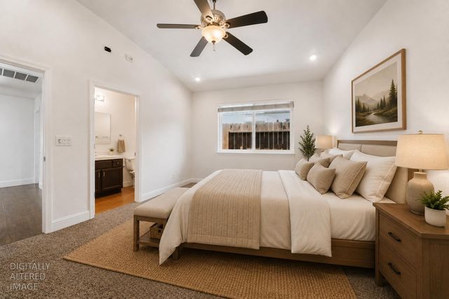 6317 Elkhorn Manor Dr, Rio Linda, CA 95673
