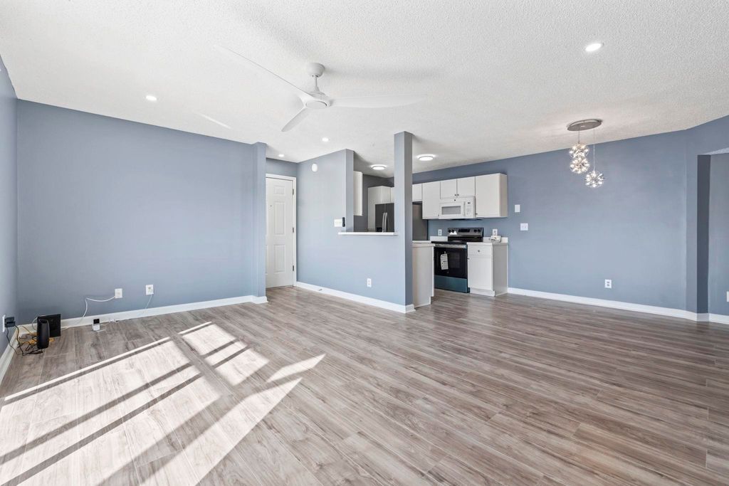 2258 Essex Dr Apt G, Surfside Beach, SC 29575 — photo 5