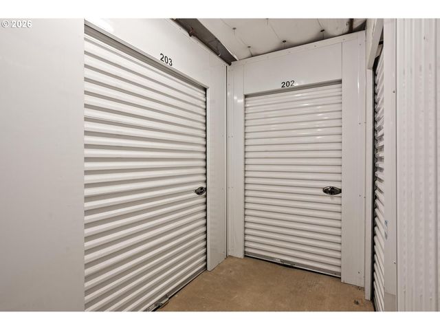 7910 Sw 31ST Ave 203, Portland, OR 97219