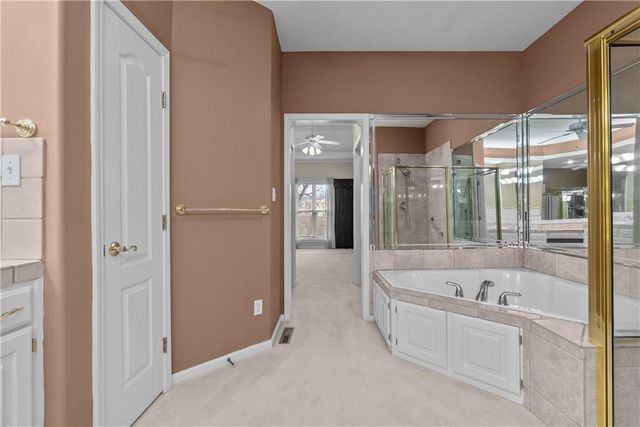 3702 S BOLGER Court, Independence, MO 64055