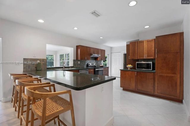 8700 SW 64th Ave -, Pinecrest, FL 33156