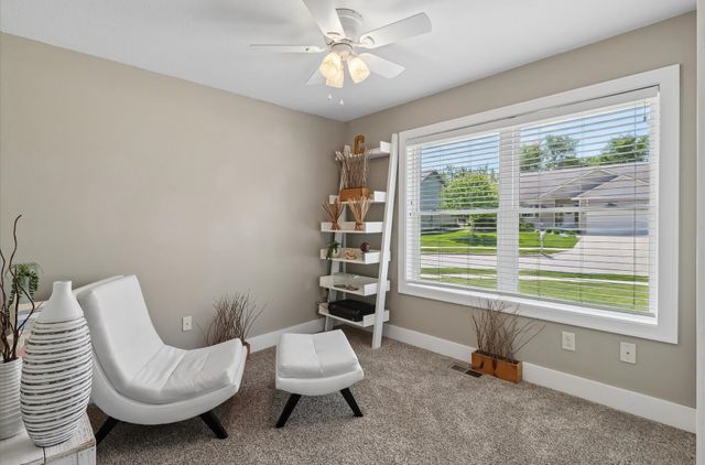 1706 Court Street, Adel, IA 50003