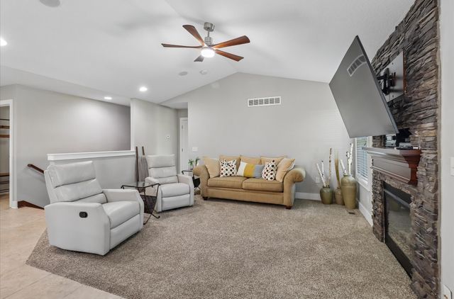 1706 Court Street, Adel, IA 50003