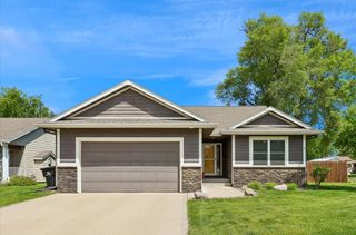 1706 Court Street, Adel, IA 50003