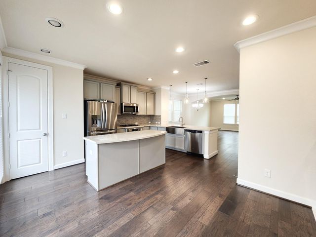10717 Madden Oaks Place, Houston, TX 77043