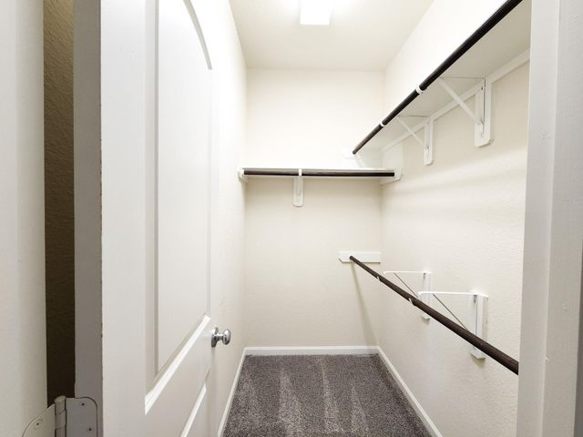 10717 Madden Oaks Place, Houston, TX 77043