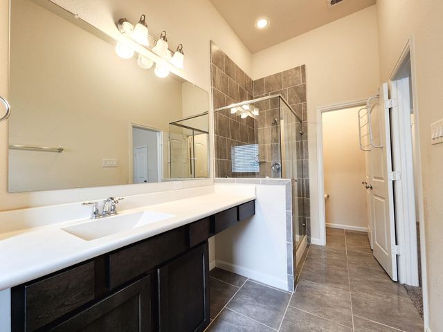 10717 Madden Oaks Place, Houston, TX 77043