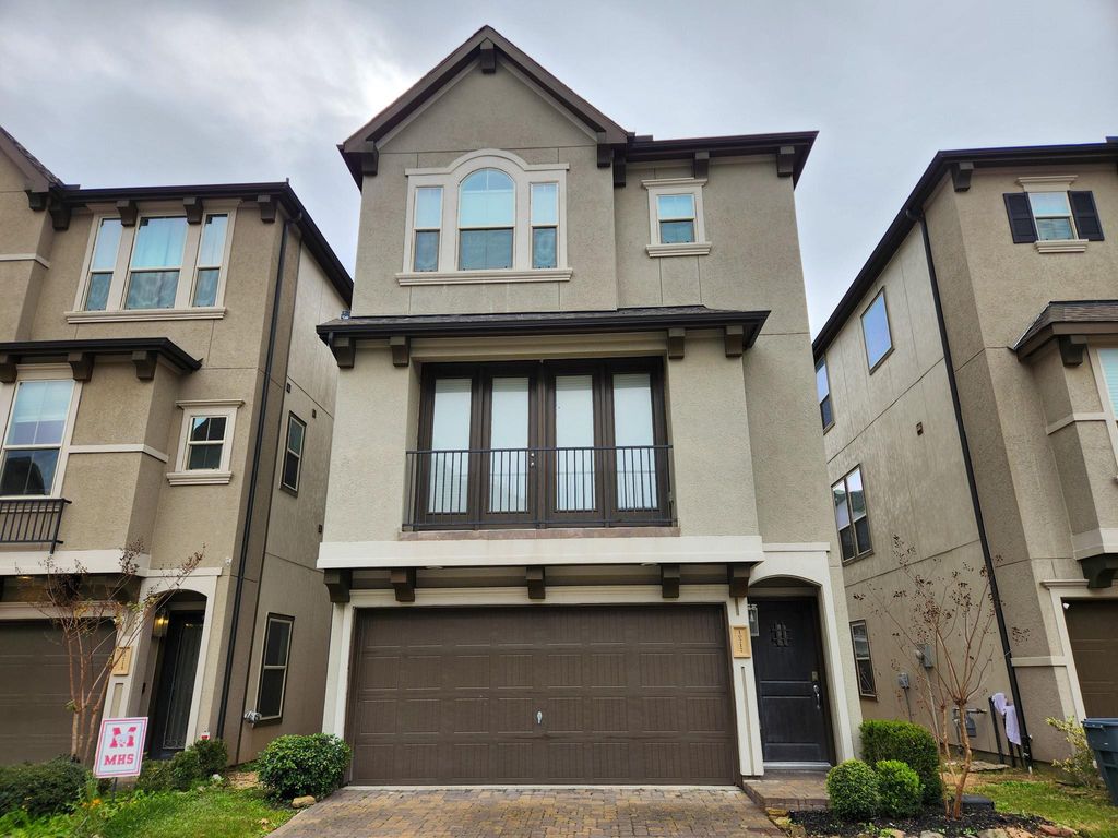 10717 Madden Oaks Place, Houston, TX 77043