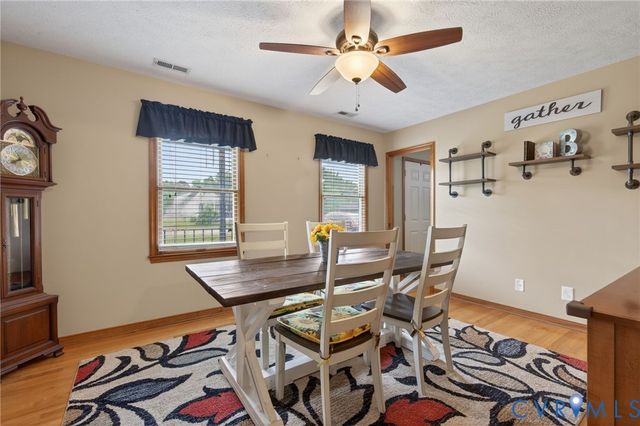 7210 Snaffle Ln, Mechanicsville, VA 23111