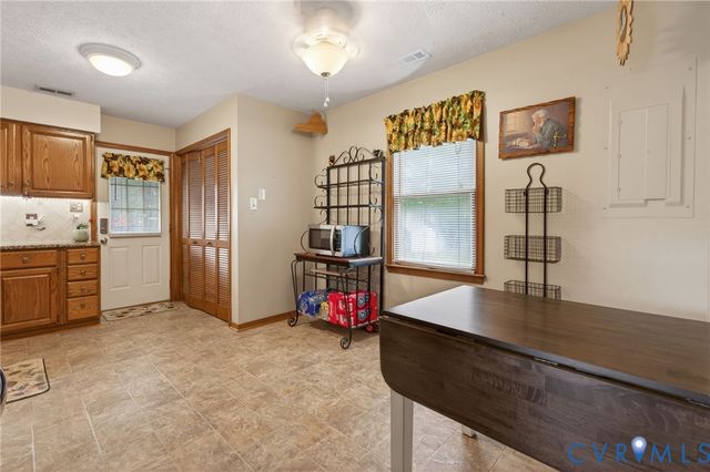 7210 Snaffle Ln, Mechanicsville, VA 23111