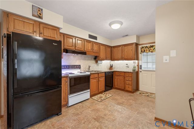 7210 Snaffle Ln, Mechanicsville, VA 23111