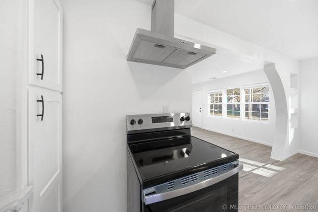 317 W 48th Street N, Tulsa, OK 74126